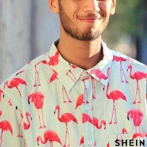 SHEIN Men’s Flamingo Print Shirt